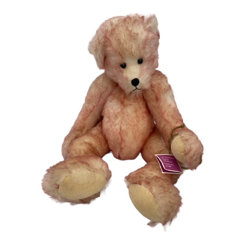 Jaymar Creations “Victoria” by Vicki‎ Wambach Bear